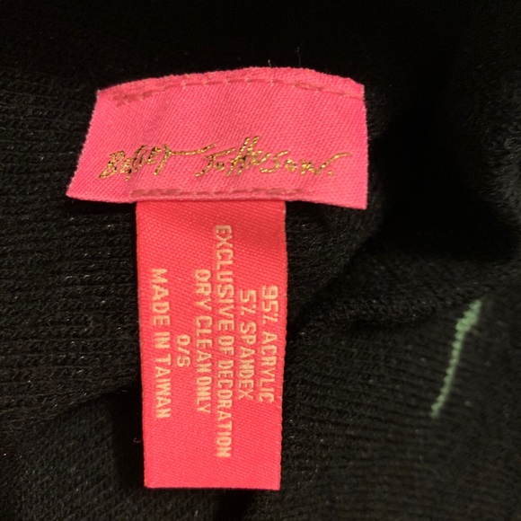 Cute/Cozy Rose🌹 Betsey Johnson Toboggan O/S - Picture 3 of 6